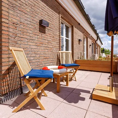Logierhaus Rheintoreins Rees Exterior photo