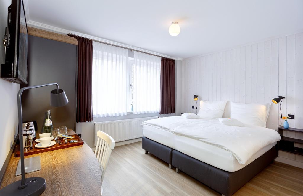 Logierhaus Rheintoreins 3*