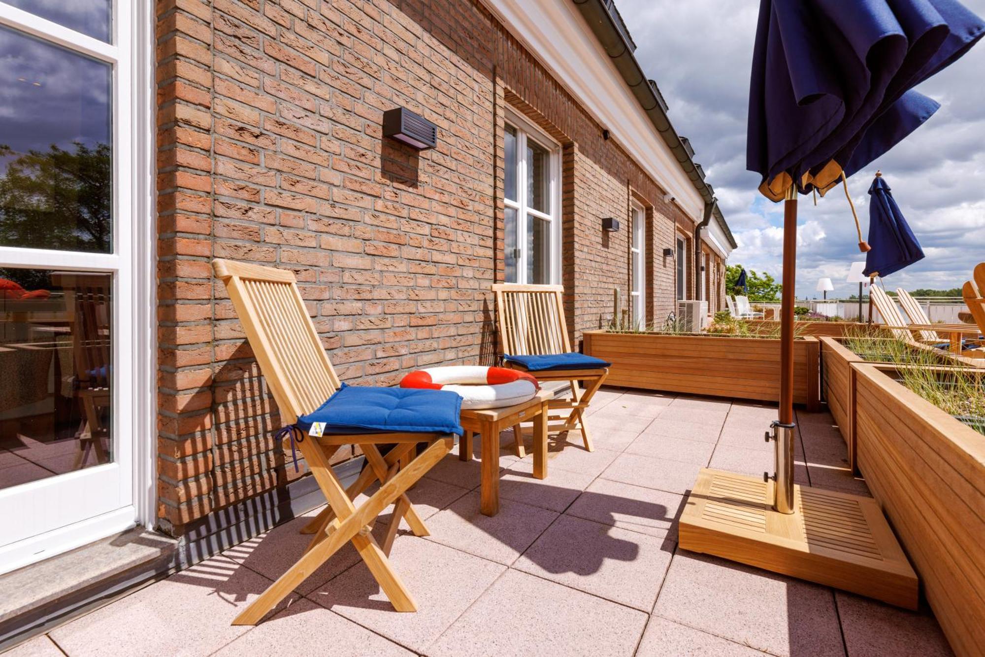 Hotel Logierhaus Rheintoreins Rees