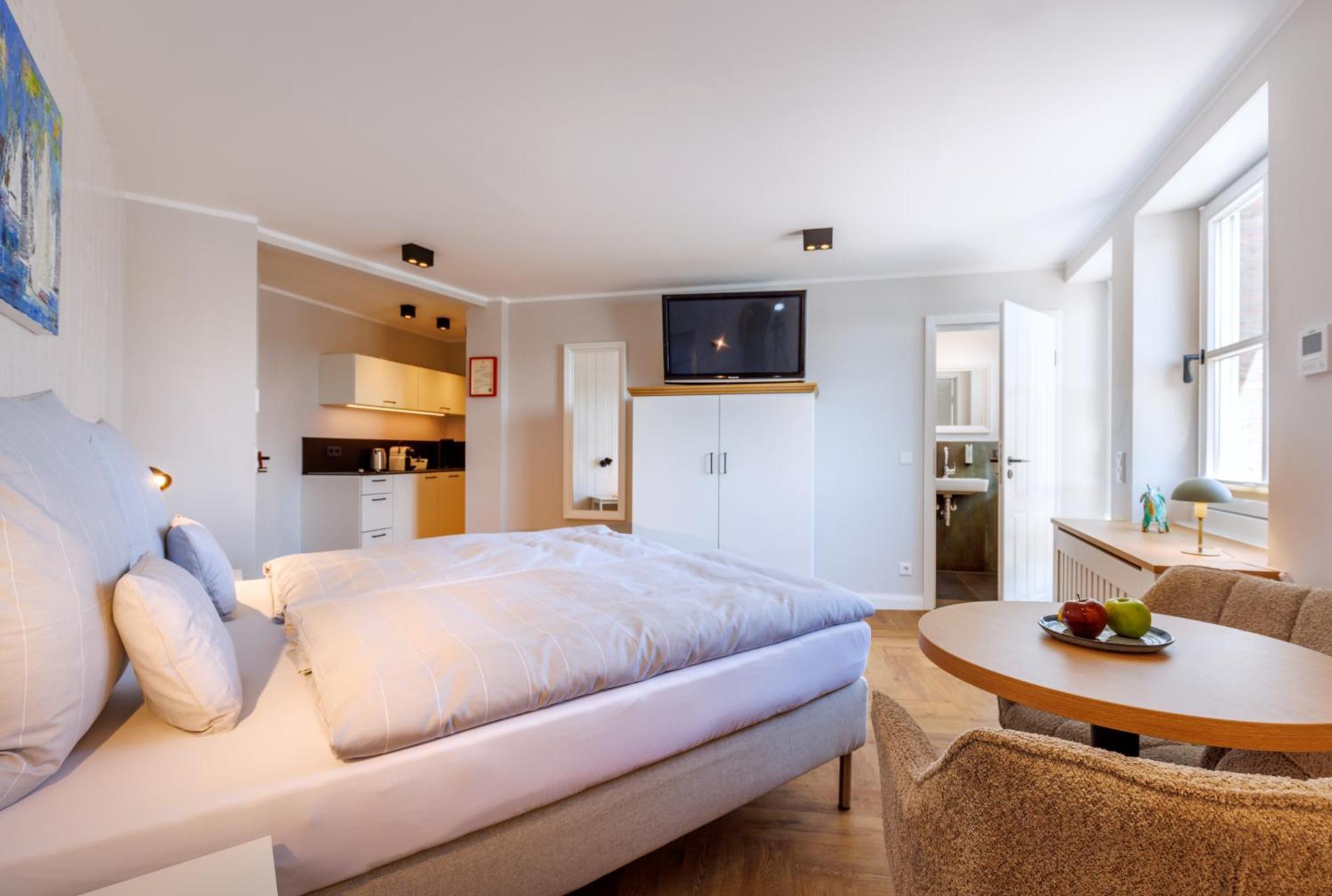 Logierhaus Rheintoreins 3*